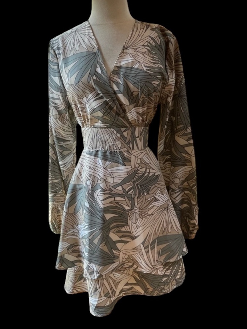 Myra Bag Tiered, Back Tie Fern Dress‎